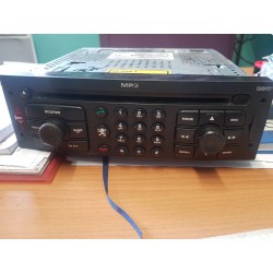 96632917XT  Radio Cd MP3 GSM Peugeot 307 /207 avec chargeur et son ecran gps  96632917XT Magneti Marelli